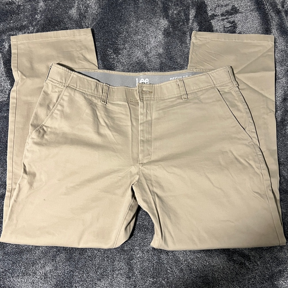 Lee Chino Pants